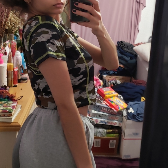 Y2K XOXO Sport Camo Workout Cap Sleeve Activewear Sportswear Top Shirt - Picture 3 of 12